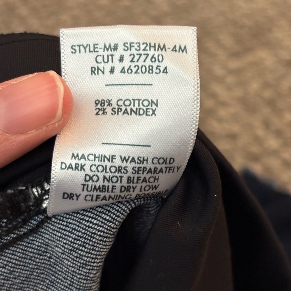 JUST BLACK • Women’s Dark Wash Distressed Cutoff Jean Full Belly Band Shorts - Picture 5 of 5